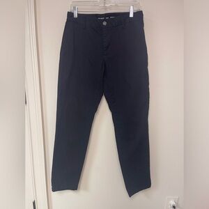 Old Navy: Men's Black Athletic Fit, Built in Flex, Chino Pant, Size 29 x 30